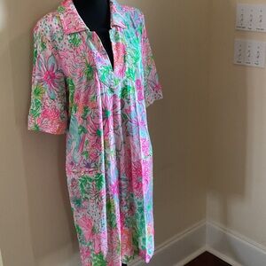 Lilly Pulitzer Elbow sleeve dress- size Large